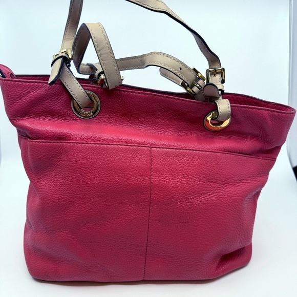 Michael Kors Bedford Tote – Coral Pebbled Leather - Picture 5 of 13